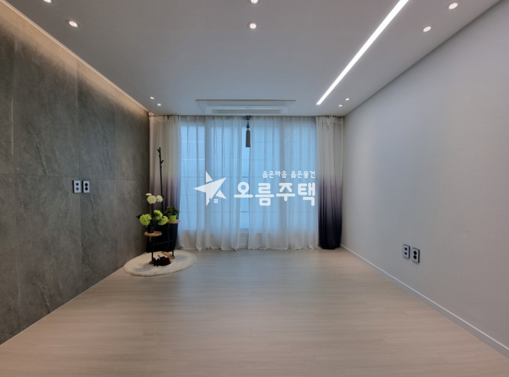경기 부천오정구 원종동 원종동 통창으로 개방감을 느껴요~! 3룸 분양 매물번호 15396 사진 1