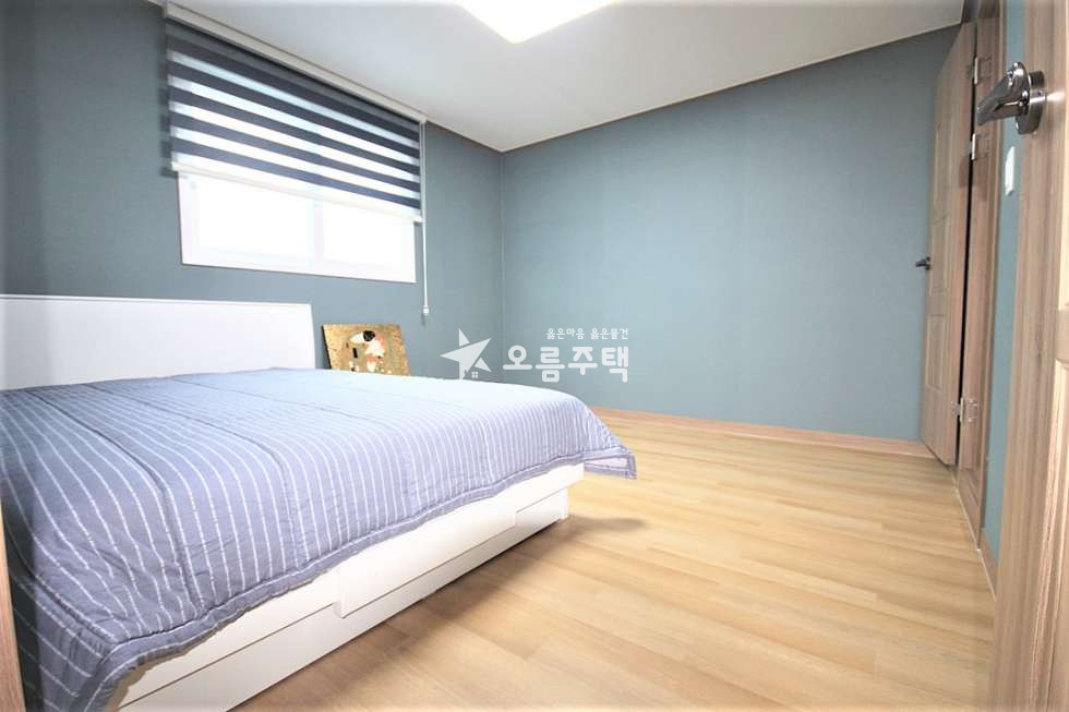 경기 여주시 현암동 여주3룸 ✔ 넓은거실/주차200%/정남향 분양 매물번호 15499 사진 4