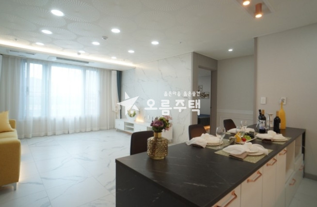 서울 서대문구 냉천동 냉천동 역세권 도보5분★ APT타입 분양 매물번호 10582 사진 2