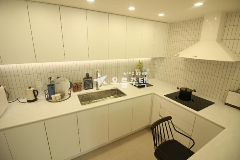 경기 오산시 원동 오산시 원동 3룸 완벽한구조 최고급인테리어 분양 매물번호 16307 사진 2