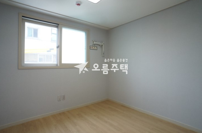 서울 강동구 천호동 천호동 3룸 남향/하루종일 밝은 채광 분양 매물번호 10561 사진 4