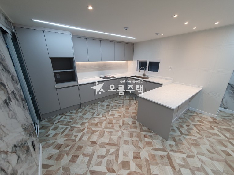 경기 안양동안구 관양동 동안구 관양동 3룸 큰거실+큰방3+베란다 분양 매물번호 16483 사진 2