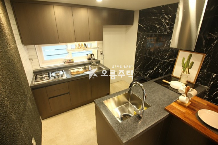 서울 노원구 상계동 노원구 상계동 3룸 조용하고,주차200프로 좋네요 분양 매물번호 16642 사진 2