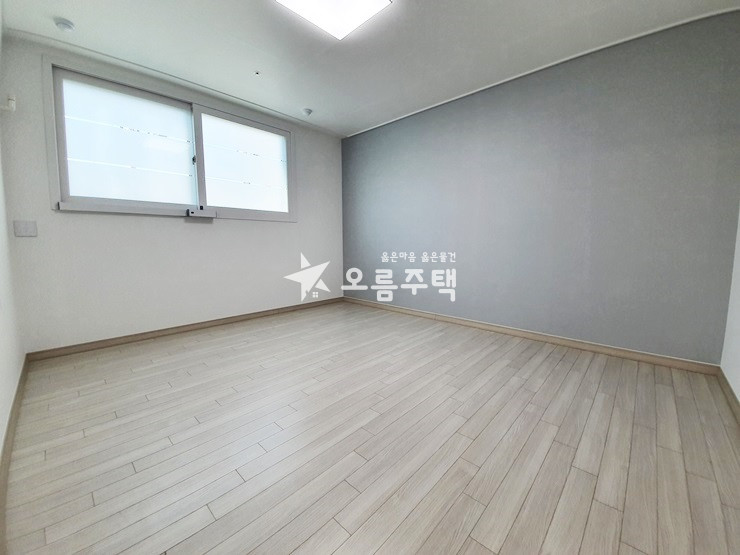 경기 안양만안구 석수동 석수동 3룸 낮은 신용 입주금 특별상담◑ 분양 매물번호 11127 사진 4