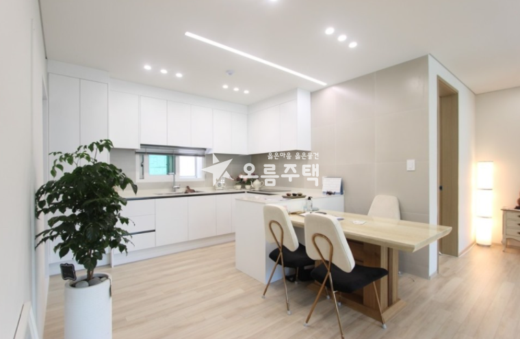 경기 수원권선구 평동 평동 3룸 전세대 시스템에어컨+정남향 분양 매물번호 10950 사진 3